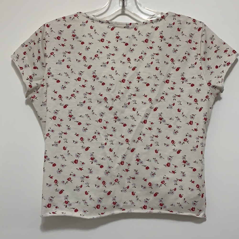 Floral Crop Top - Picture 3 of 5